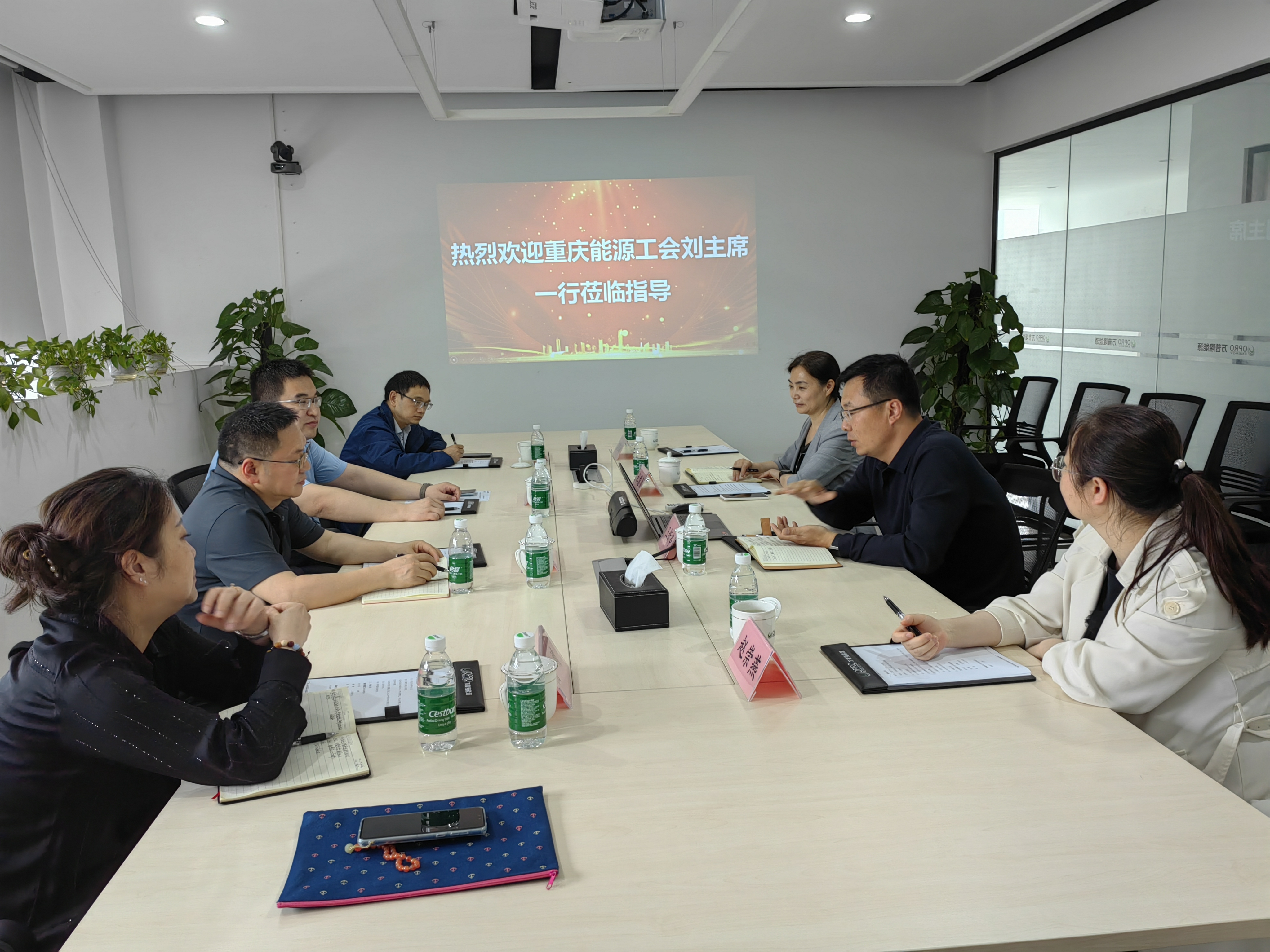 重慶能源工會劉主席一行調研萬普隆能源科技產業園 重慶能源工會劉主席一行調研萬普隆能源科技產業園